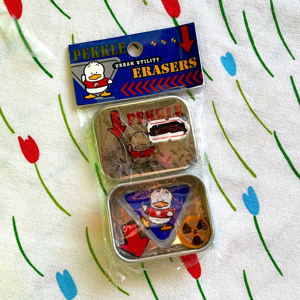 Vintage Sanrio PEKKLE - tin and eraser set 1997